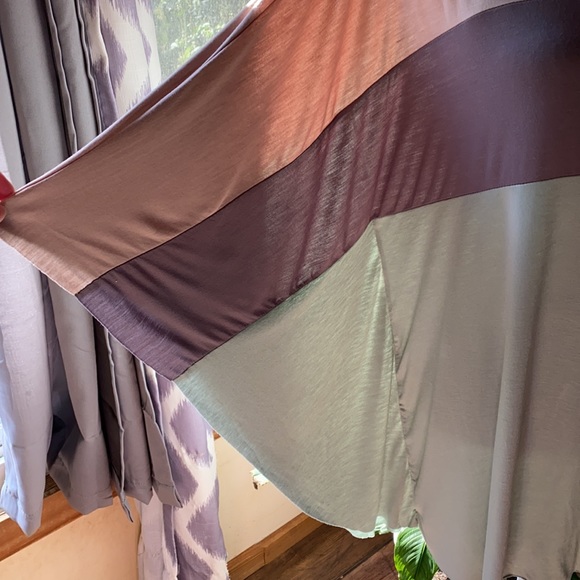 Rae Mode Plus Size Colorblock Poncho - Picture 2 of 8